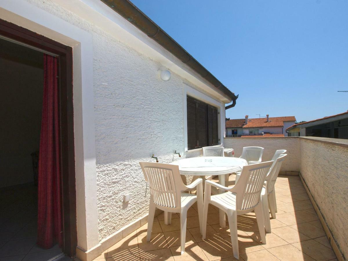 Apartments Sebastian 1842 Fažana Exterior foto