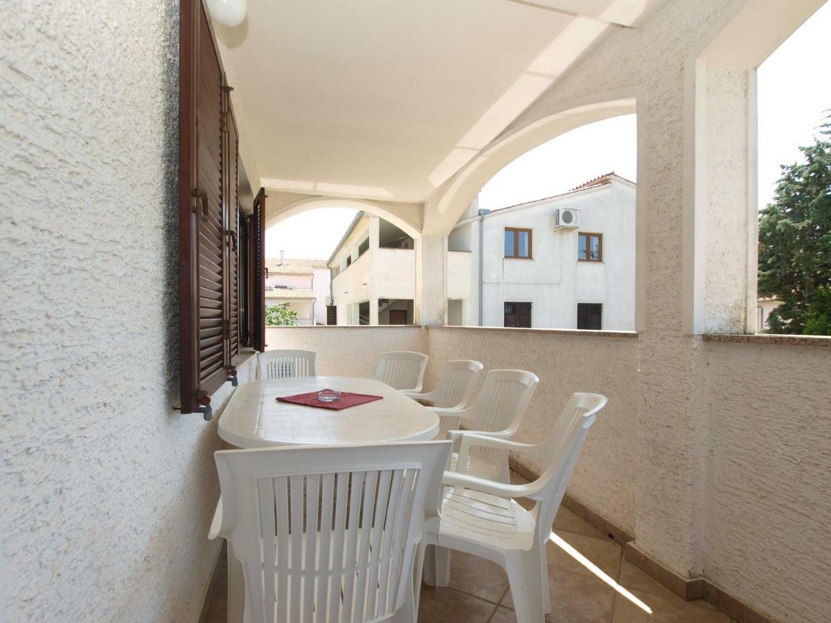 Apartments Sebastian 1842 Fažana Exterior foto